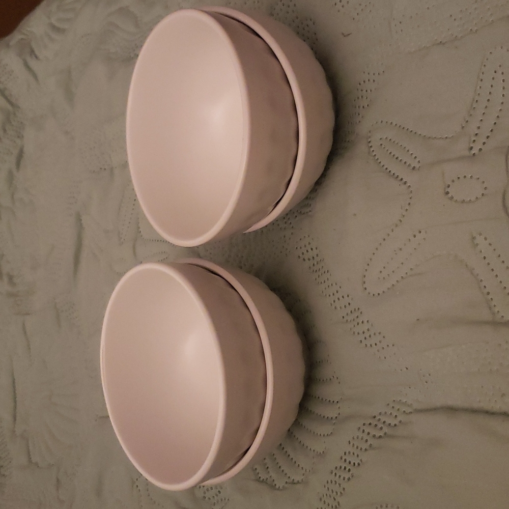 4 small bowls